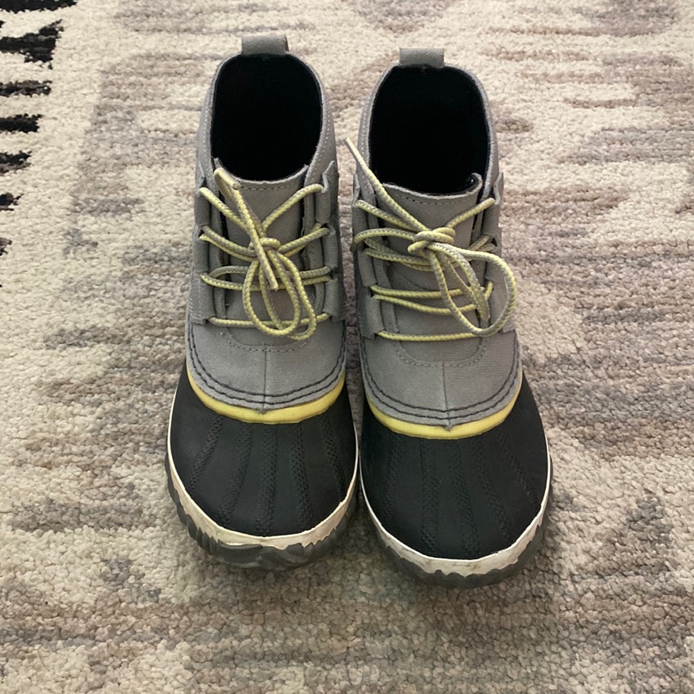 Sorel ducky booties